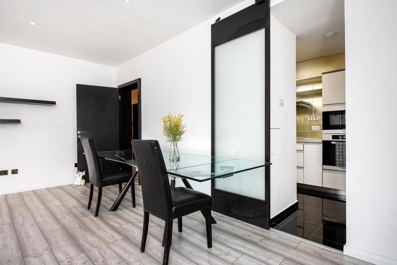 Large And Central 2 Bed Londra Dış mekan fotoğraf